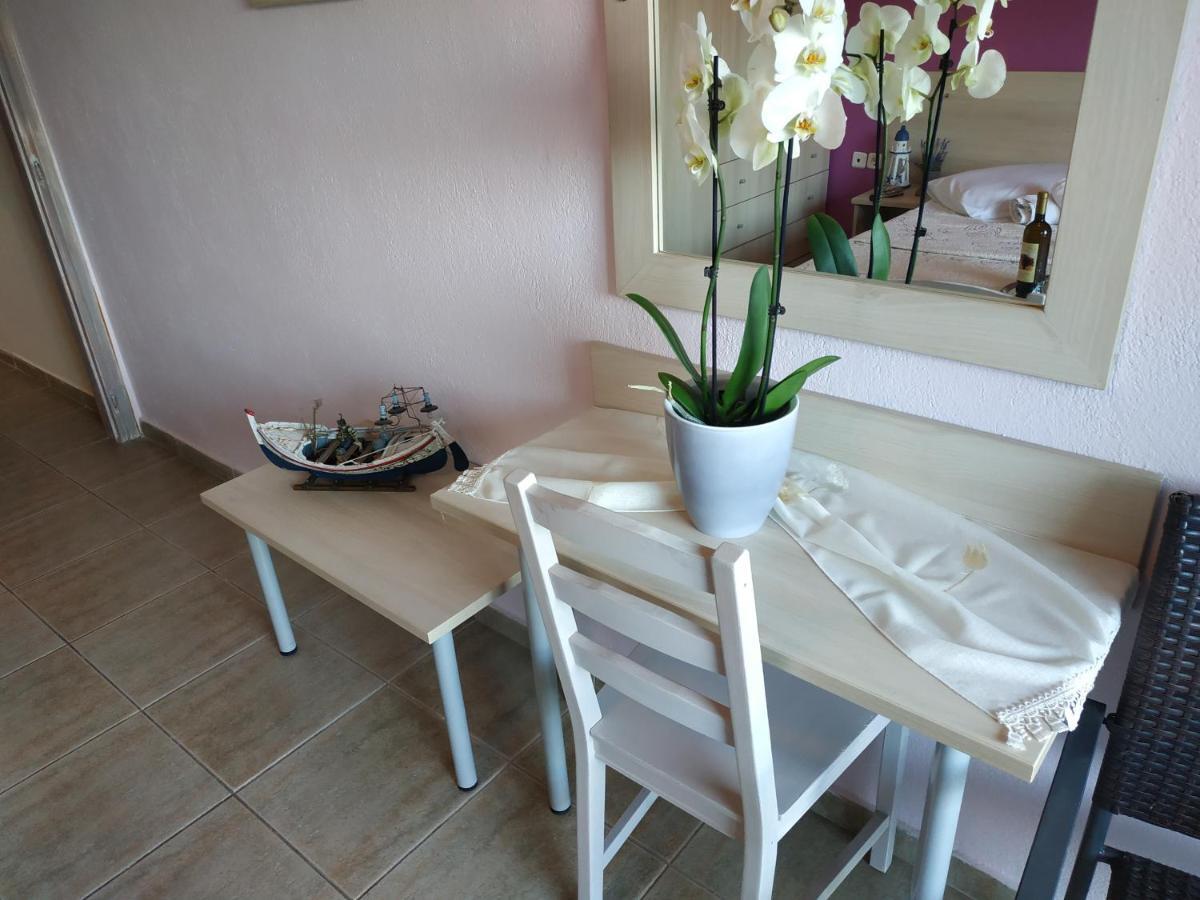 Mpouketo Apartments Νέος Μαρμαράς Εξωτερικό φωτογραφία